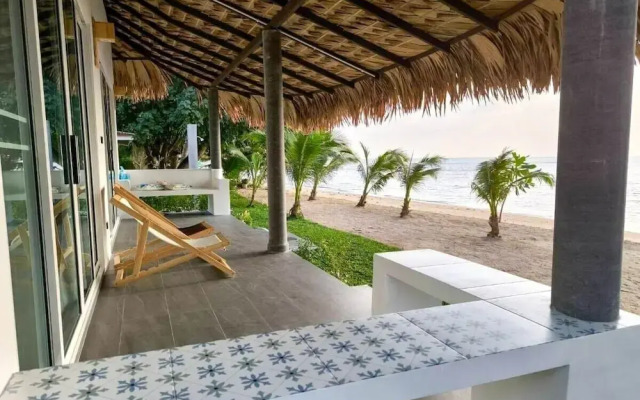 Villa Sereno Beachfront Koh Samui