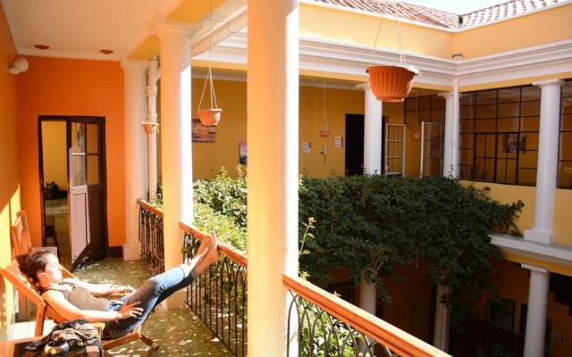 Colors House Hostel