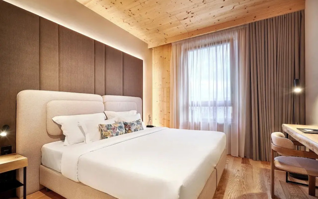 The Log Porto Hotel by Piamonte Hotels