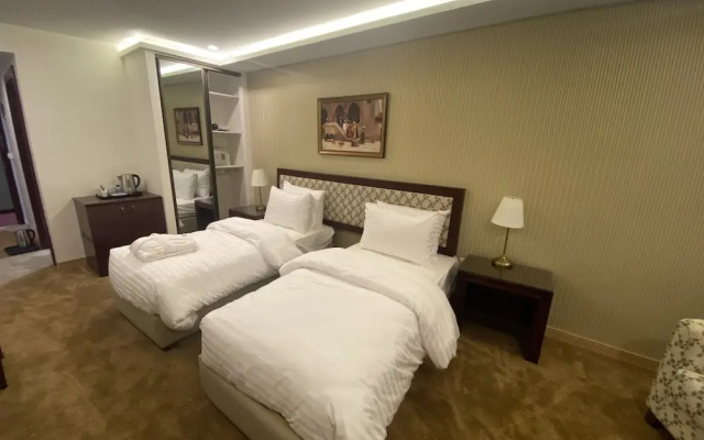 Strand Hotel
