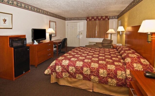Winnie Inn & Suites
