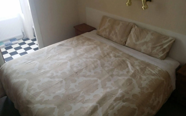 Parkway Guesthouse