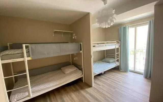 Bohobos Hostel