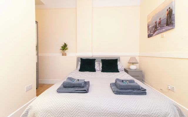 Thornbury Guest House Room 3