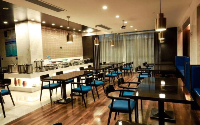 Yunhui Hotel