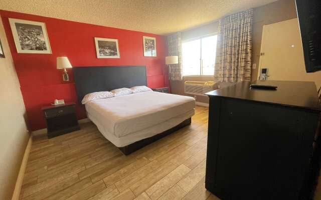 Travelodge by Wyndham Imperial/El Centro