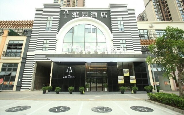 Yilong Yayuan Hotel