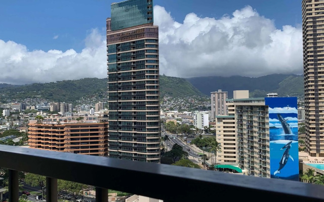 DoubleTree by Hilton Hotel Alana - Waikiki Beach