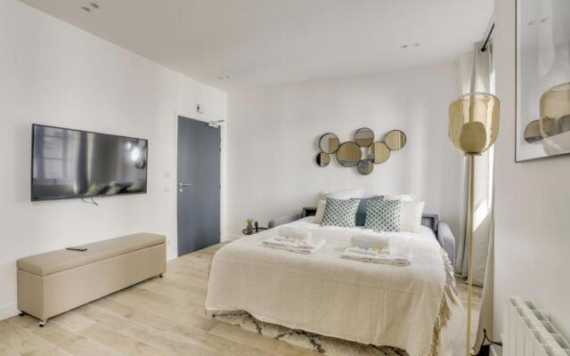 152 Suite Sylvie Superb Studio PMR Paris