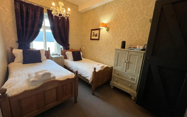 The Old Hall Hotel