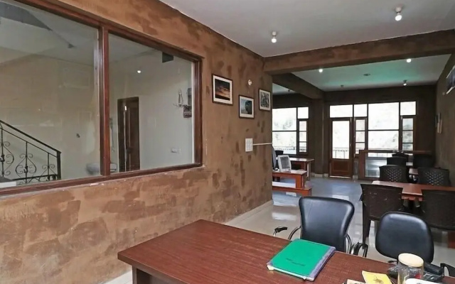 Hotel Mountain Trail By OYO Rooms