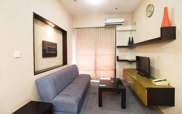 RedDoorz Apartment @ Cilandak