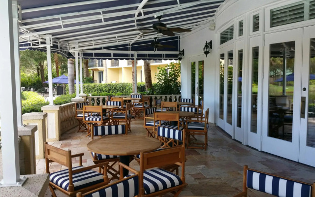 Inn at Pelican Bay