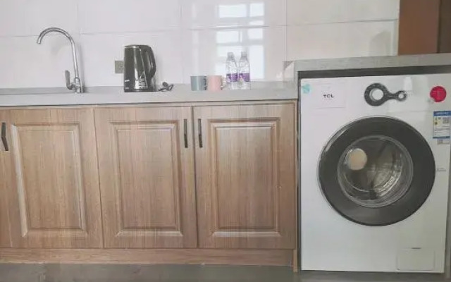 WenHua Service Apartment