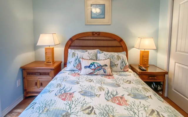 Fancy Flamingo 4 Bedroom Townhouse