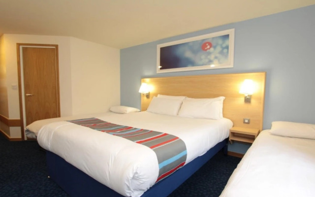 Travelodge Wirral Eastham