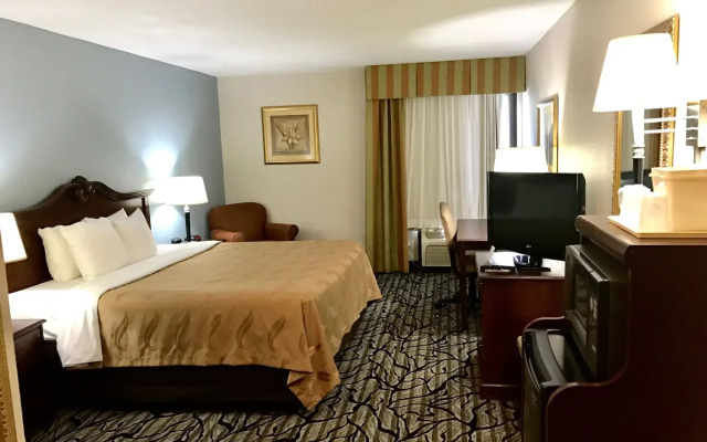 Quality Inn at the Park