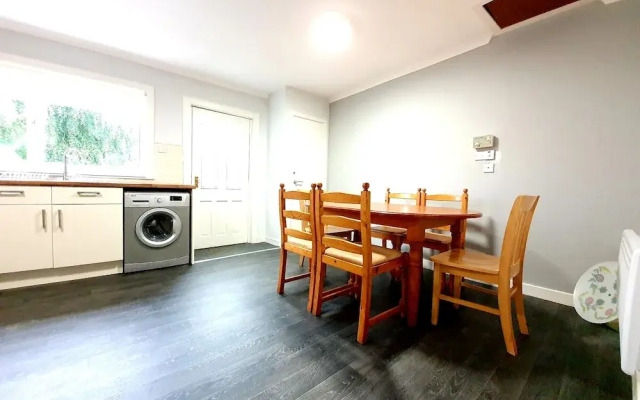Spacious Holiday Home Closeby River in Alness!