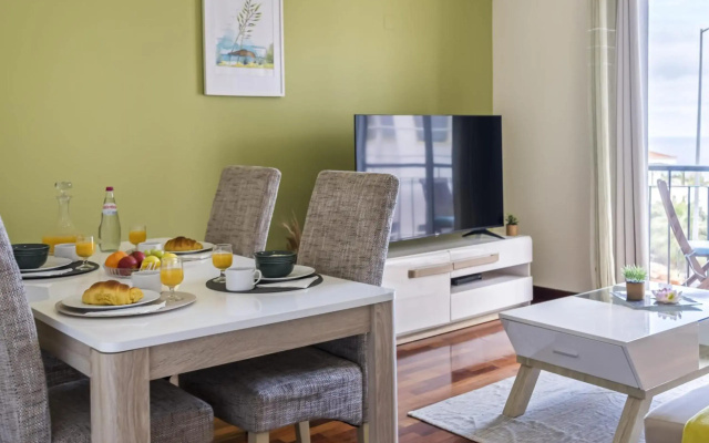 Sea View Apartment