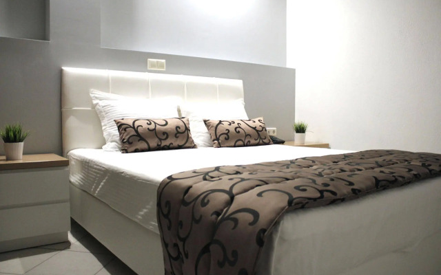 Zeus Hotel