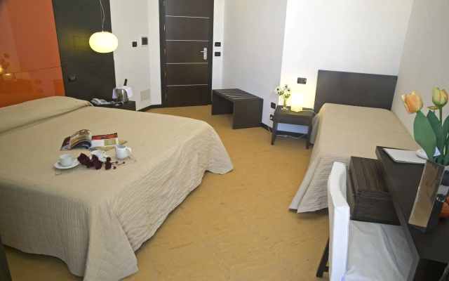 Cerri Hotel