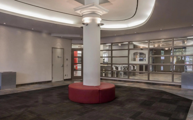 Seneca Residence & Conference Centre - Newnham