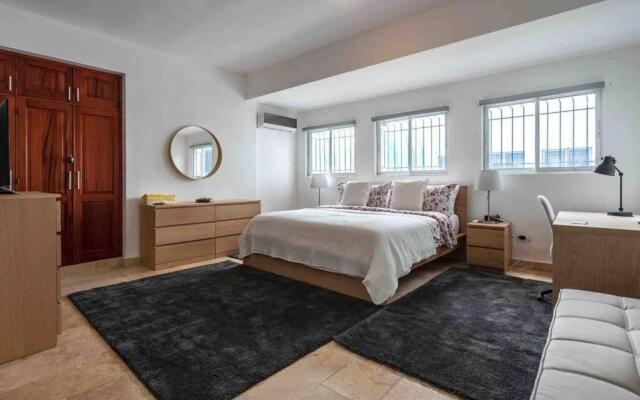 Harmony Apartament in the Heart of Piantini
