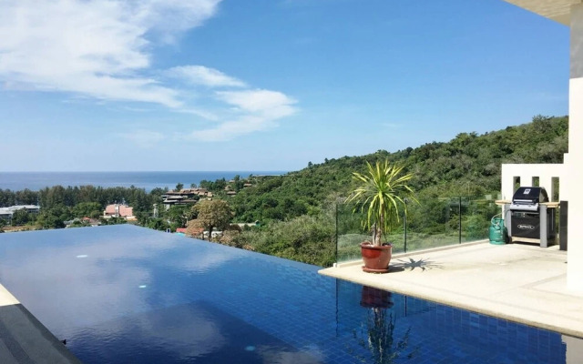 Hilltop Wow 4br Seaview Pool Villa at Naithon Beach