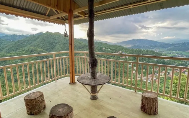 Thumki Resort
