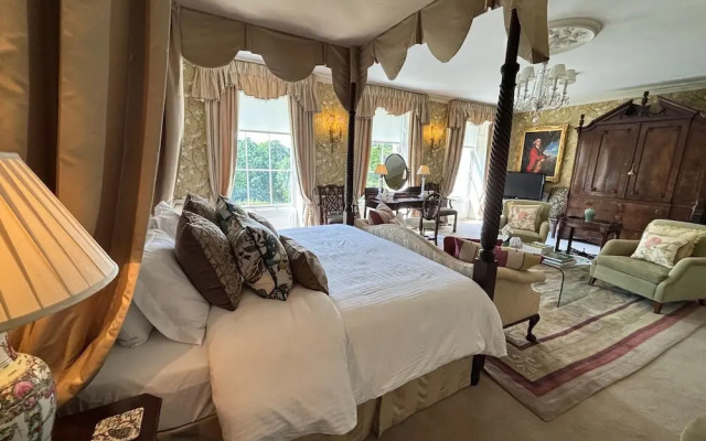 Park Hall Manor