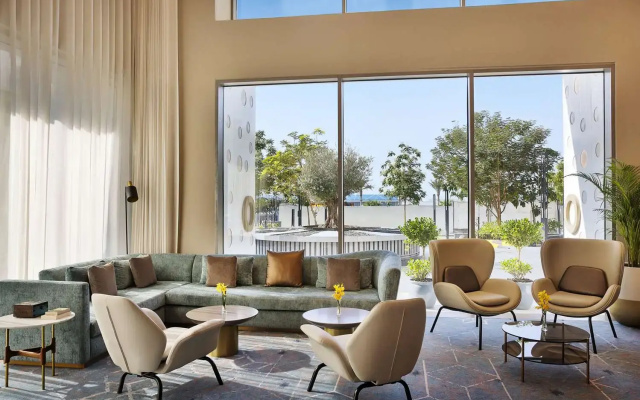 Tumbi  Dubai The Palm, Tapestry Collection by Hilton