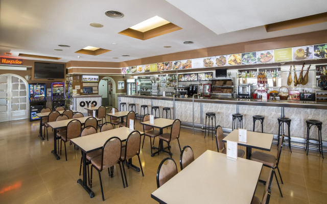 Casa Feliu Hostal By Oyo