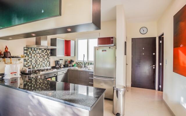 Meridian 302 3 Bedroom Condo