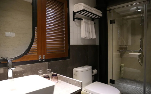 Seclusive Gencaland Hotel