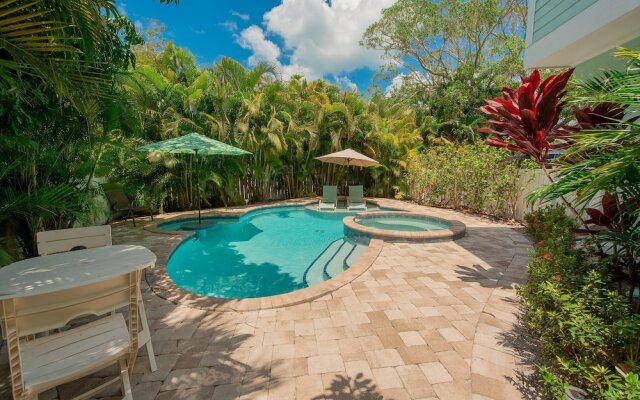 Beach Bliss Apartment 2