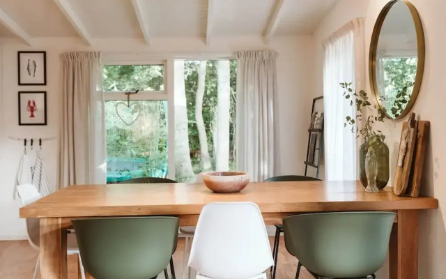 Attractive Bungalow in Ouddorp With Garden
