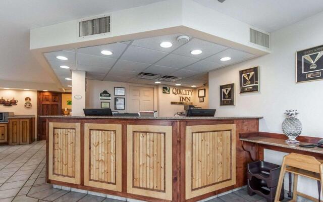 Quality Inn And Suites Dollywood