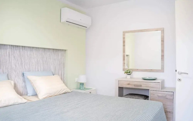 2 Bedroom Apartment Lambisea
