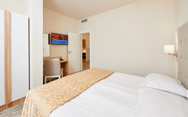 Hotel Laguna Park & Aqua Club