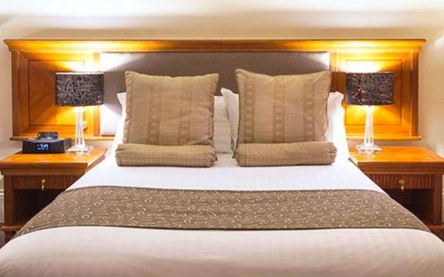 The Grand Hotel Launceston – Guest Rooms – Launceston