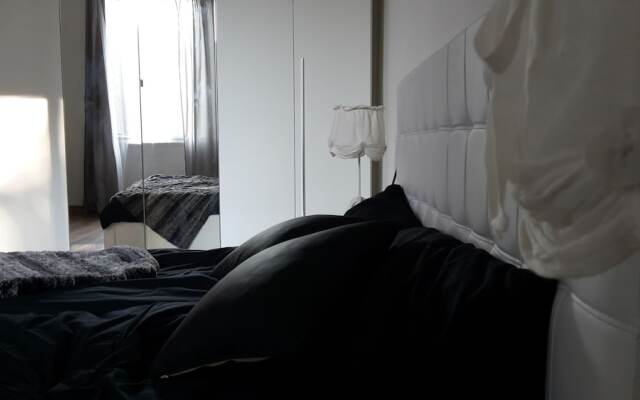 Porta Romana Apartment