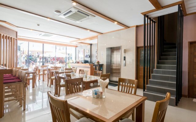 Alexander Hotel Patong
