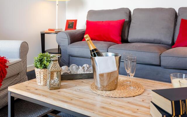 1 BR Rambla Suite & 2 Pools Rooftop Terrace Sea View - HOA 42152
