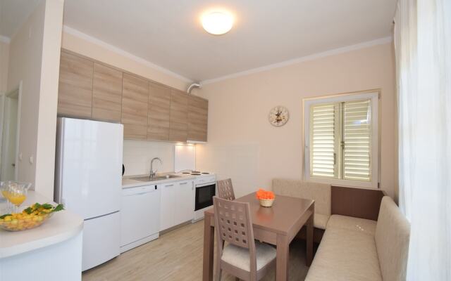 Apartments Dokoza-with Panoramic sea Veiw