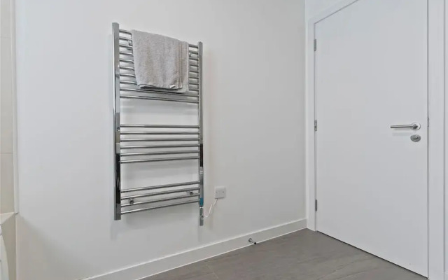 Retreat Private Rooftop 3 Bedroom Apartment
