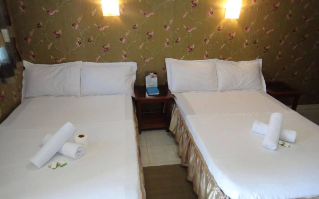 OYO 676 Casa Fuerte Bed And Breakfast