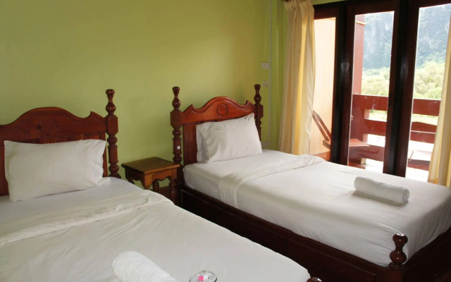Popular View Guesthouse