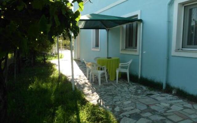 Tom's House