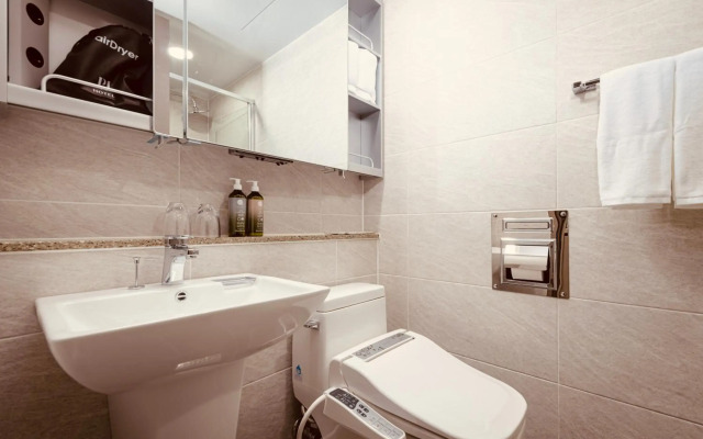 Sollago Myeongdong Hotel & Residence