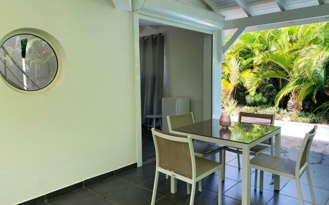 Apartment With one Bedroom in Le Moule, With Private Pool, Furnished Terrace and Wifi - 200 m From the Beach